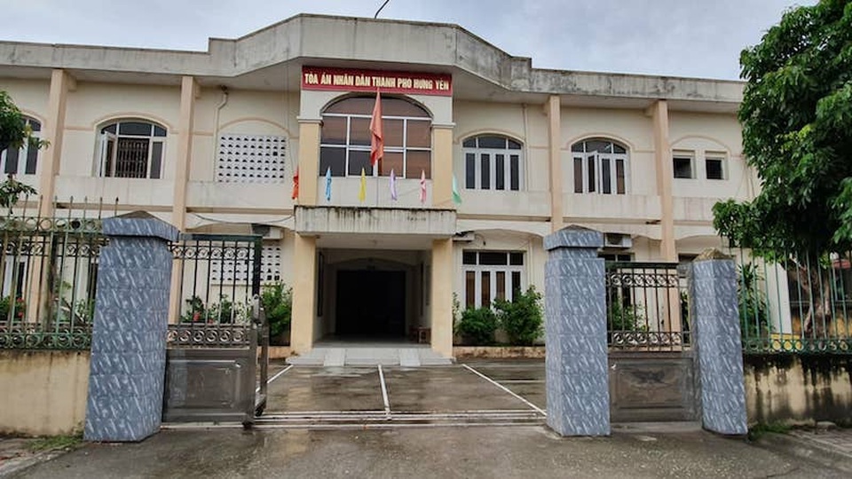 Chốt lịch xử lại vụ án được 2 cấp toà tỉnh Hưng Yên xử sai be bét bị “tuýt còi” - 2 Chốt lịch xử lại vụ án được 2 cấp toà tỉnh Hưng Yên xử sai be bét bị “tuýt còi” - 2