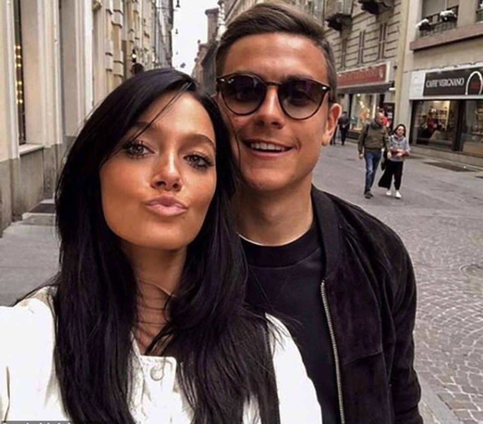 Paulo Dybala nhiều khả năng sẽ đến Tottenham vì… cô bạn gái xinh đẹp - 2 Paulo Dybala nhiều khả năng sẽ đến Tottenham vì… cô bạn gái xinh đẹp - 2
