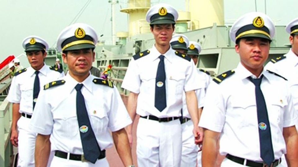 Vận tải biển Việt Nam: Nhiều thuyền viên bỏ biển lên bờ - 1 Vận tải biển Việt Nam: Nhiều thuyền viên bỏ biển lên bờ - 1