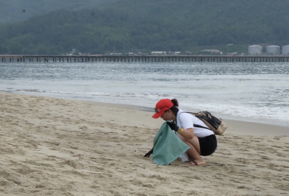Hơn 800 tình nguyện viên cùng “Giải cứu đại dương” ở Đà Nẵng - 2 Hơn 800 tình nguyện viên cùng “Giải cứu đại dương” ở Đà Nẵng - 2