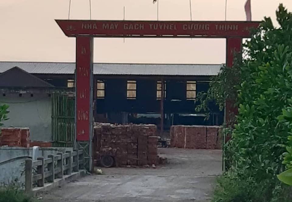 Vụ sập tường 4 phạm nhân trọng thương: Có được phép đưa phạm nhân đi làm kinh tế tại doanh nghiệp? - 2 Vụ sập tường 4 phạm nhân trọng thương: Có được phép đưa phạm nhân đi làm kinh tế tại doanh nghiệp? - 2