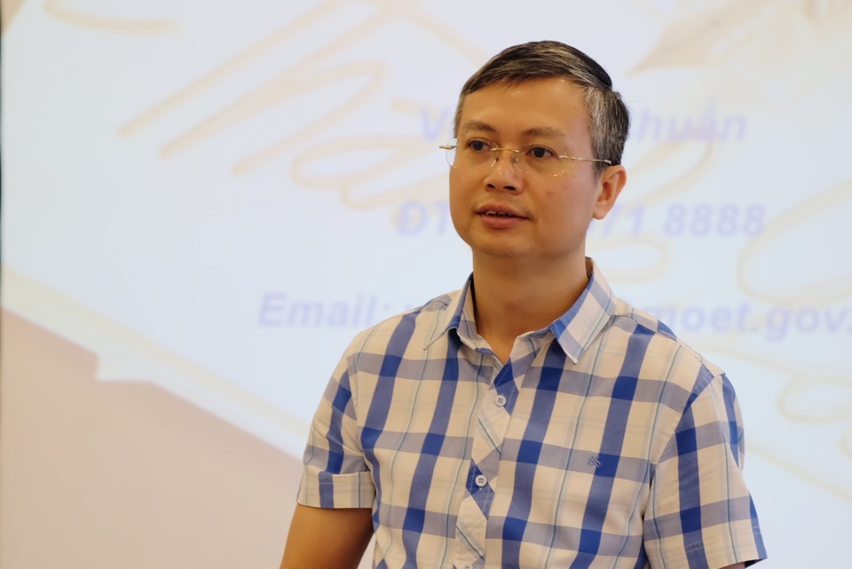 Tập huấn chương trình giáo dục phổ thông mới: Cách nào để tránh tình trạng “đầu voi đuôi chuột”? - 1 Tập huấn chương trình giáo dục phổ thông mới: Cách nào để tránh tình trạng “đầu voi đuôi chuột”? - 1