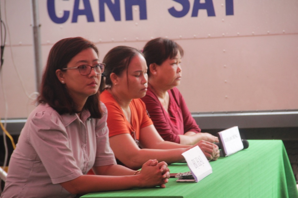 Cưỡng chế nhà xưởng không phép, Chủ tịch Hội Phụ nữ phường bị đánh trọng thương - 5 Cưỡng chế nhà xưởng không phép, Chủ tịch Hội Phụ nữ phường bị đánh trọng thương - 5