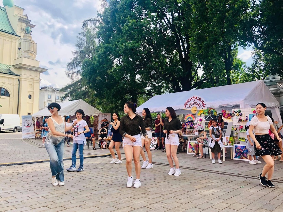 Lamita Dance Fitness: Mỗi huấn luyện viên là một điểm chạm kết nối truyền năng lượng tích cực - 5 Lamita Dance Fitness: Mỗi huấn luyện viên là một điểm chạm kết nối truyền năng lượng tích cực - 5
