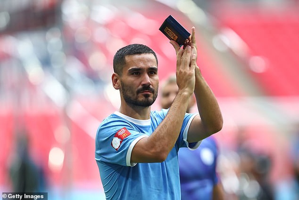 Nhật ký chuyển nhượng ngày 9/8: Real Madrid và Barcelona quyết đấu vì Neymar - 2 Nhật ký chuyển nhượng ngày 9/8: Real Madrid và Barcelona quyết đấu vì Neymar - 2