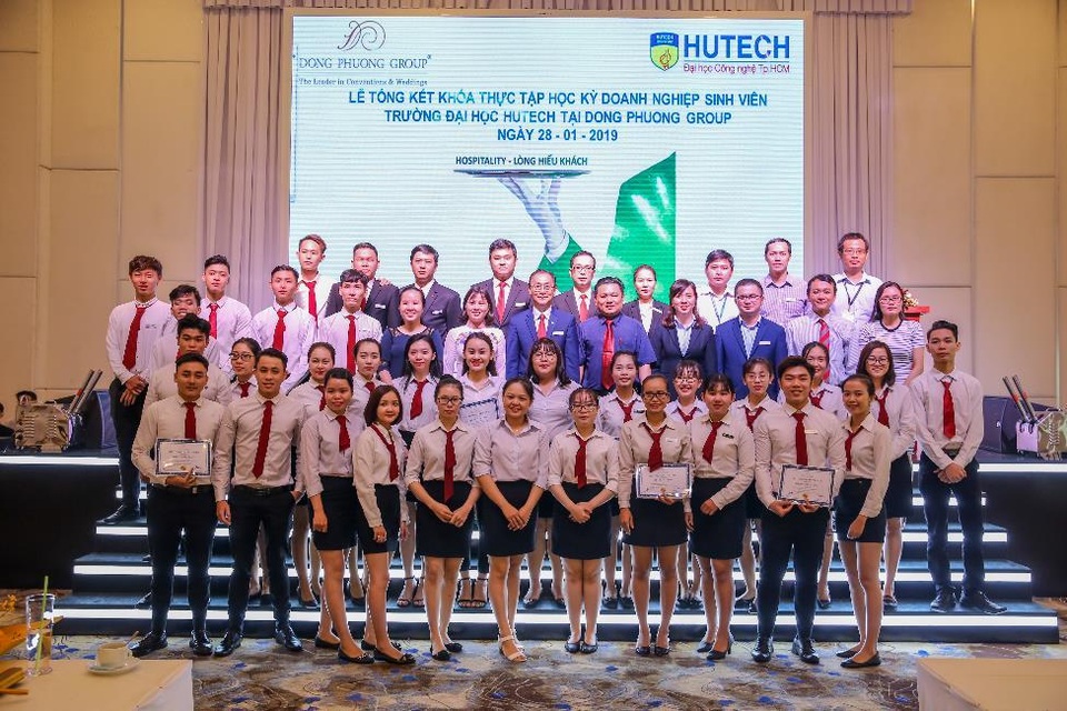 HUTECH xét tuyển học bạ đến 20/8: “Vé cuối” vào đại học đúng ngành yêu thích - 3 HUTECH xét tuyển học bạ đến 20/8: “Vé cuối” vào đại học đúng ngành yêu thích - 3
