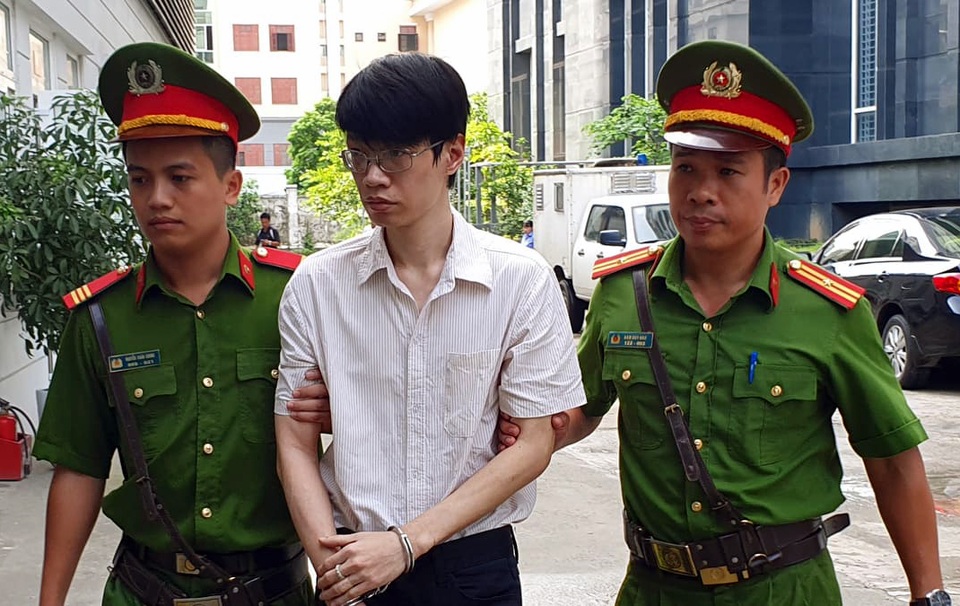 Hà Nội: Kẻ hiếp, giết nữ sinh sân khấu điện ảnh lĩnh án tử hình - 1 Hà Nội: Kẻ hiếp, giết nữ sinh sân khấu điện ảnh lĩnh án tử hình - 1