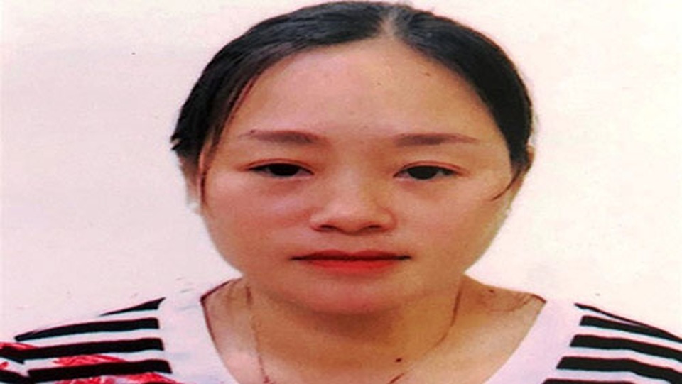 Tự nhận là công an để lừa lấy tiền “chạy” việc - 1 Tự nhận là công an để lừa lấy tiền “chạy” việc - 1