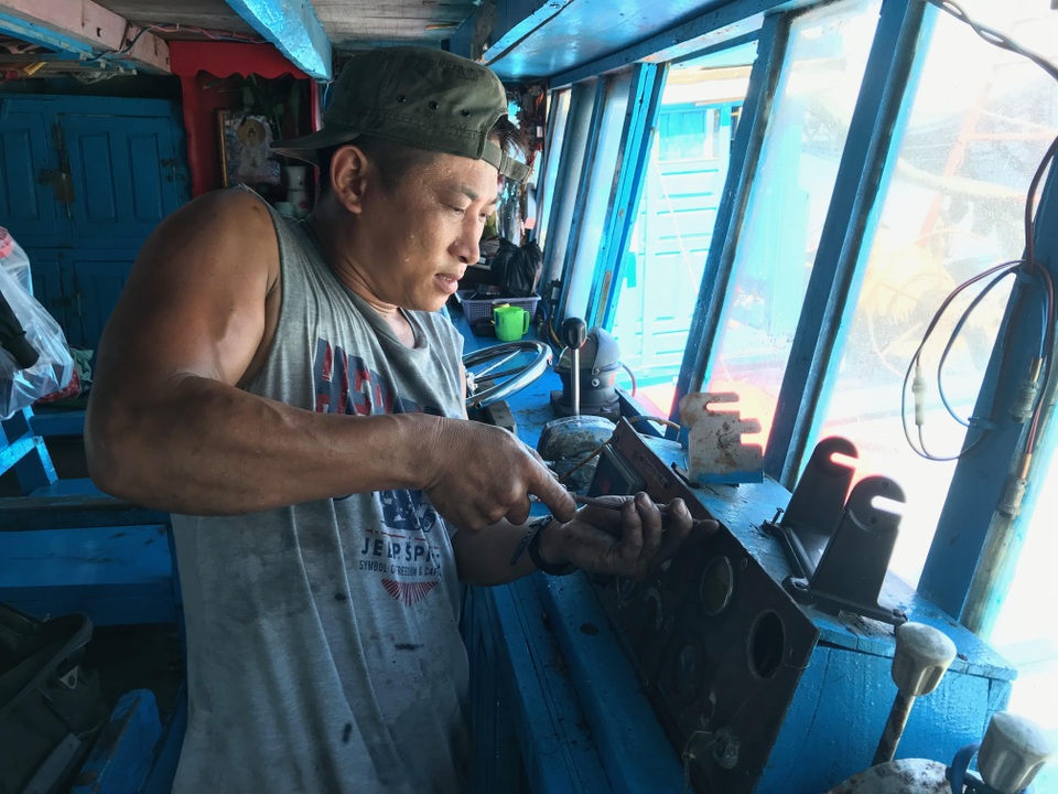Bất cập trong việc lắp đặt thiết bị giám sát tàu cá - 1 Bất cập trong việc lắp đặt thiết bị giám sát tàu cá - 1
