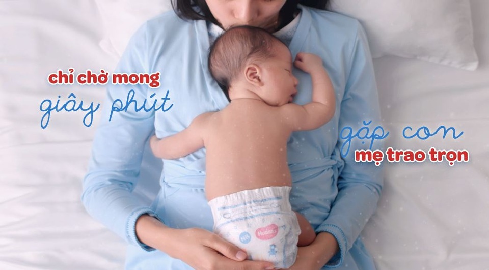 Thùy Chi bất ngờ tặng quà các mẹ với ca khúc về khoảnh khắc yêu bé chào đời - 4 Thùy Chi bất ngờ tặng quà các mẹ với ca khúc về khoảnh khắc yêu bé chào đời - 4