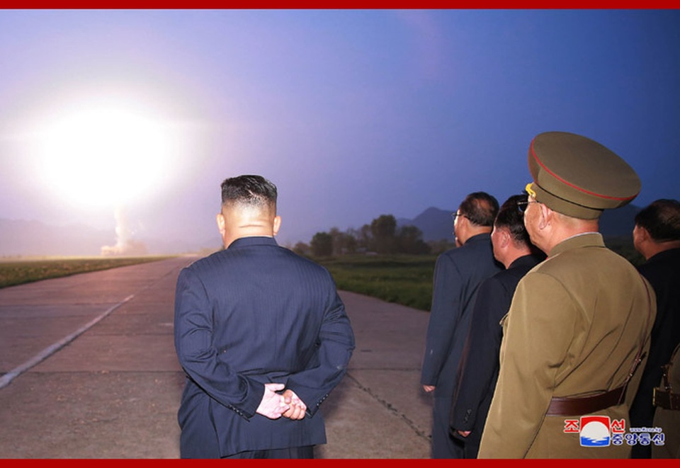 Triều Tiên thử tên lửa: Bóp nghẹt đàm phán hay chiến thuật ngoại giao? - 1 Triều Tiên thử tên lửa: Bóp nghẹt đàm phán hay chiến thuật ngoại giao? - 1