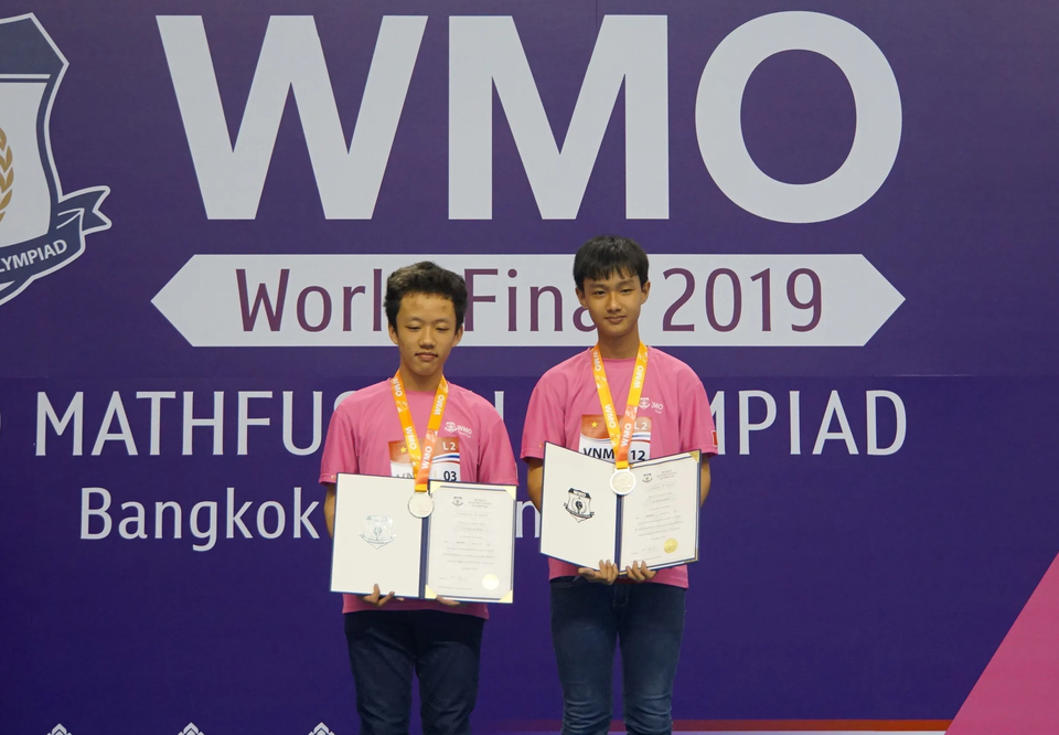 Việt Nam giành 2 huy chương Bạc tại Olympiad Toán thế giới 2019 - 1 Việt Nam giành 2 huy chương Bạc tại Olympiad Toán thế giới 2019 - 1