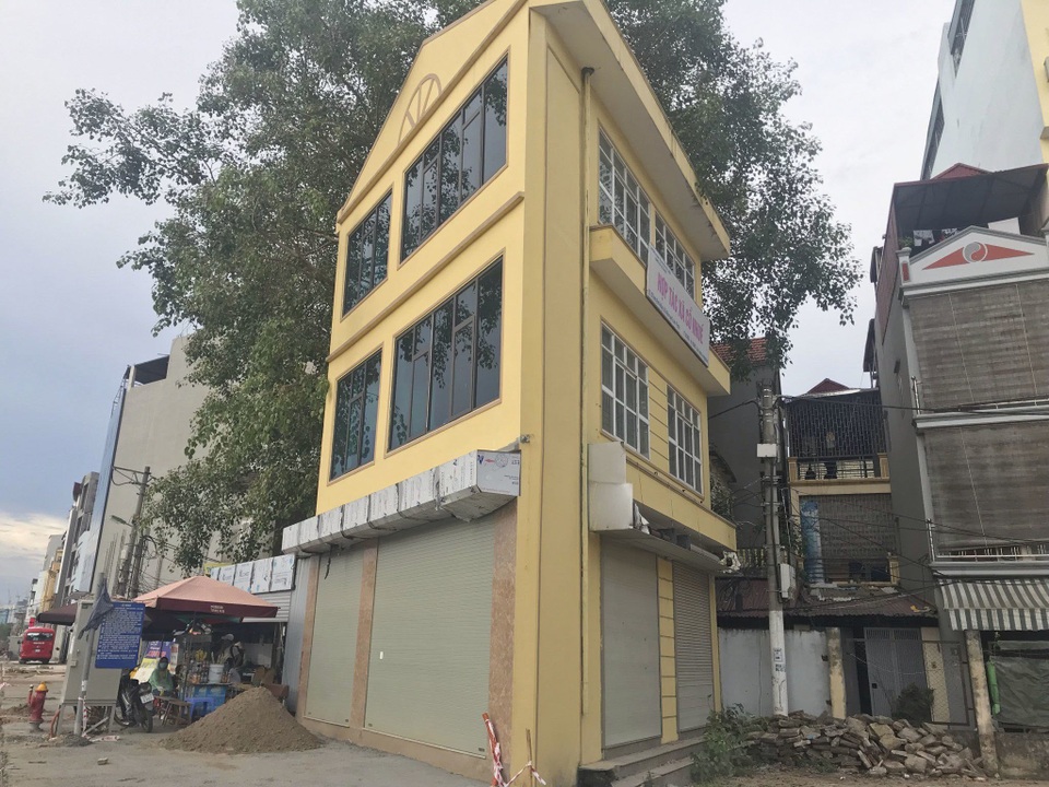 Nhà siêu mỏng, siêu méo tái xuất theo đường mới mở giữa Thủ đô - 2 Nhà siêu mỏng, siêu méo tái xuất theo đường mới mở giữa Thủ đô - 2