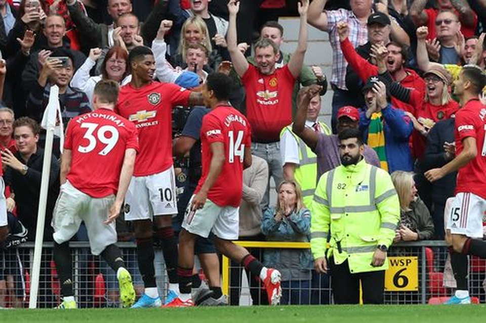 Những khoảnh khắc trong chiến thắng giòn giã của Man Utd trước Chelsea - 16 Những khoảnh khắc trong chiến thắng giòn giã của Man Utd trước Chelsea - 16