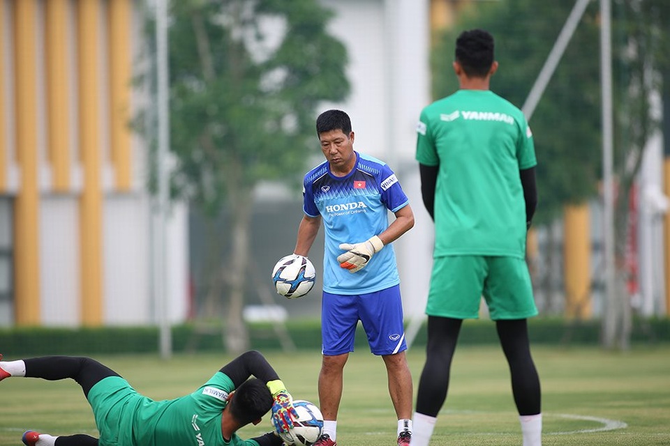 HLV Park Hang Seo nhận tin không vui ở U22 Việt Nam - 16