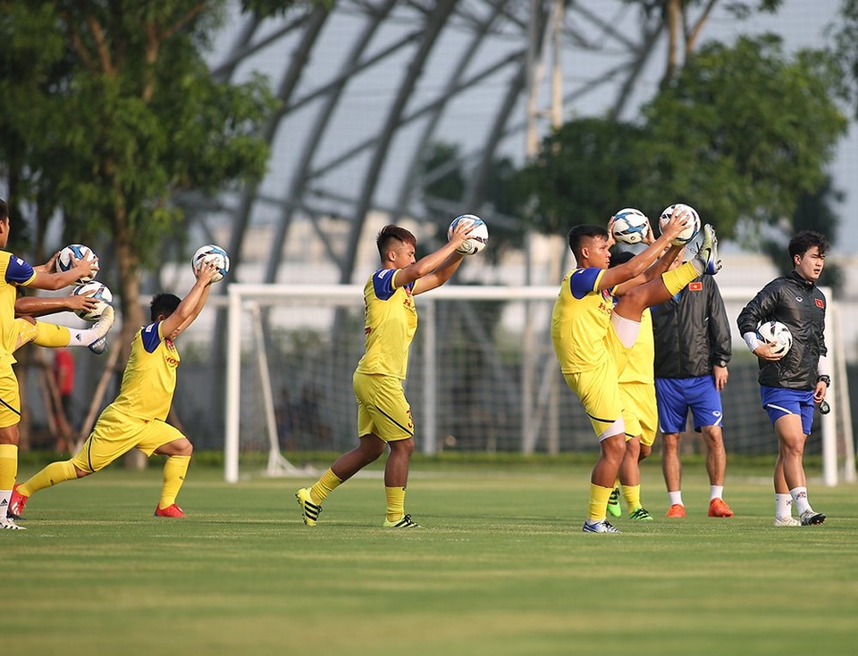 HLV Park Hang Seo nhận tin không vui ở U22 Việt Nam - 8