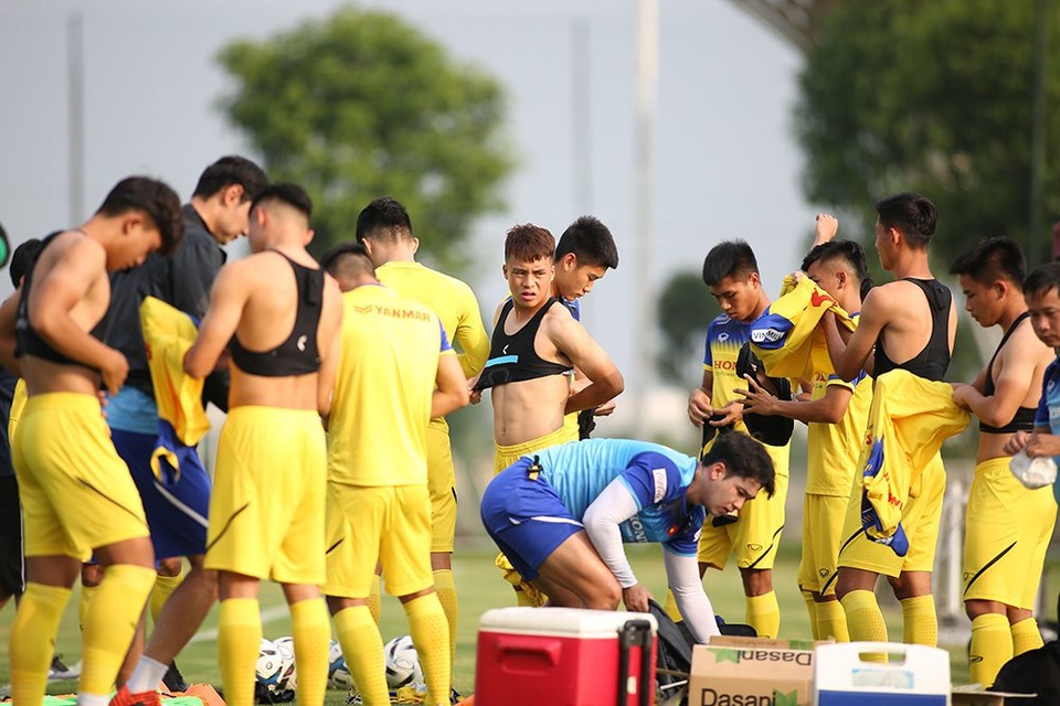 HLV Park Hang Seo nhận tin không vui ở U22 Việt Nam - 4