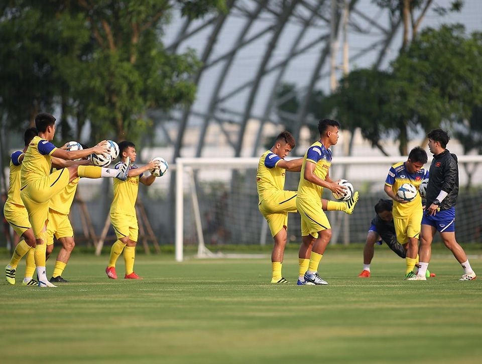 HLV Park Hang Seo nhận tin không vui ở U22 Việt Nam - 7