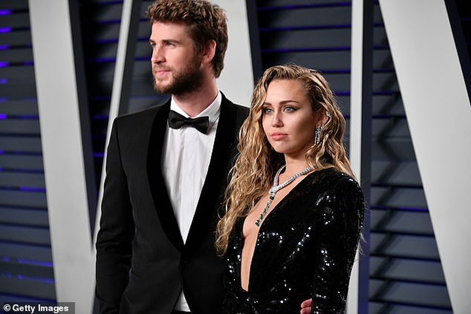 Miley Cyrus và Liam Hemsworth có những khác biệt khó khỏa lấp - 4