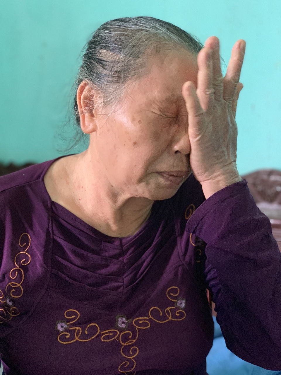 Xót thương bé gái mồ côi thèm khát tiếng gọi con ơi! - 3 Xót thương bé gái mồ côi thèm khát tiếng gọi con ơi! - 3