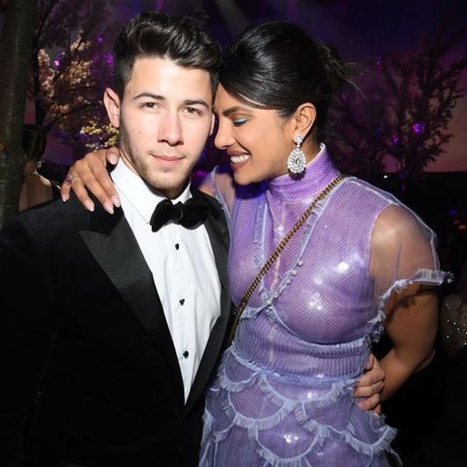 “Tôi không thể tìm được người thích hợp trước khi gặp Nick Jonas” - 2