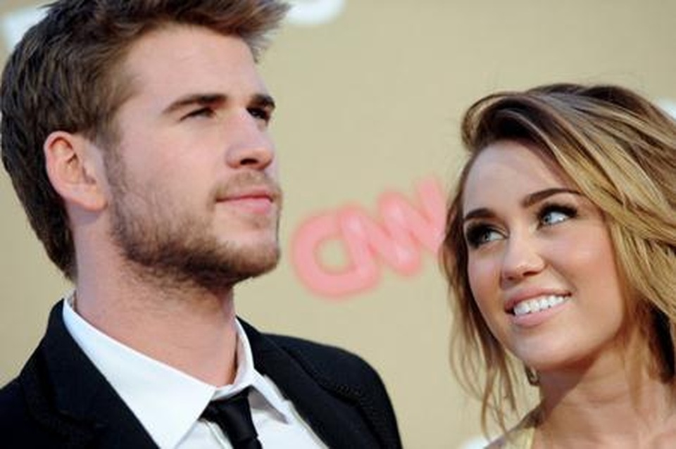 Nuối tiếc hành trình 10 năm yêu nhau của Miley Cyrus và Liam Hemsworth - 3 Nuối tiếc hành trình 10 năm yêu nhau của Miley Cyrus và Liam Hemsworth - 3