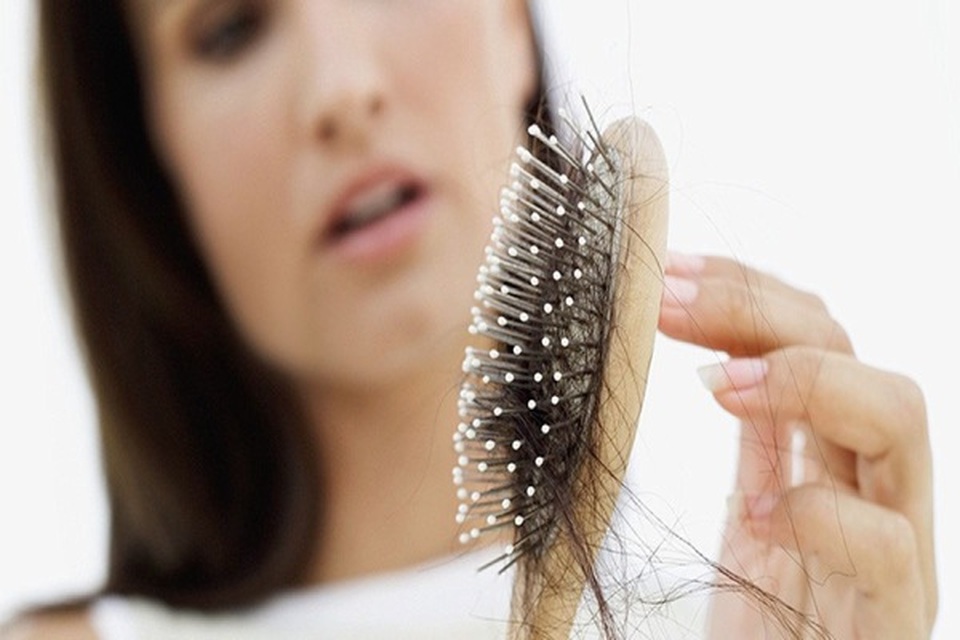 Cô gái đưa 4 người đàn ông đi xét nghiệm ADN mới tìm ra cha đẻ của con - 1 Cô gái đưa 4 người đàn ông đi xét nghiệm ADN mới tìm ra cha đẻ của con - 1