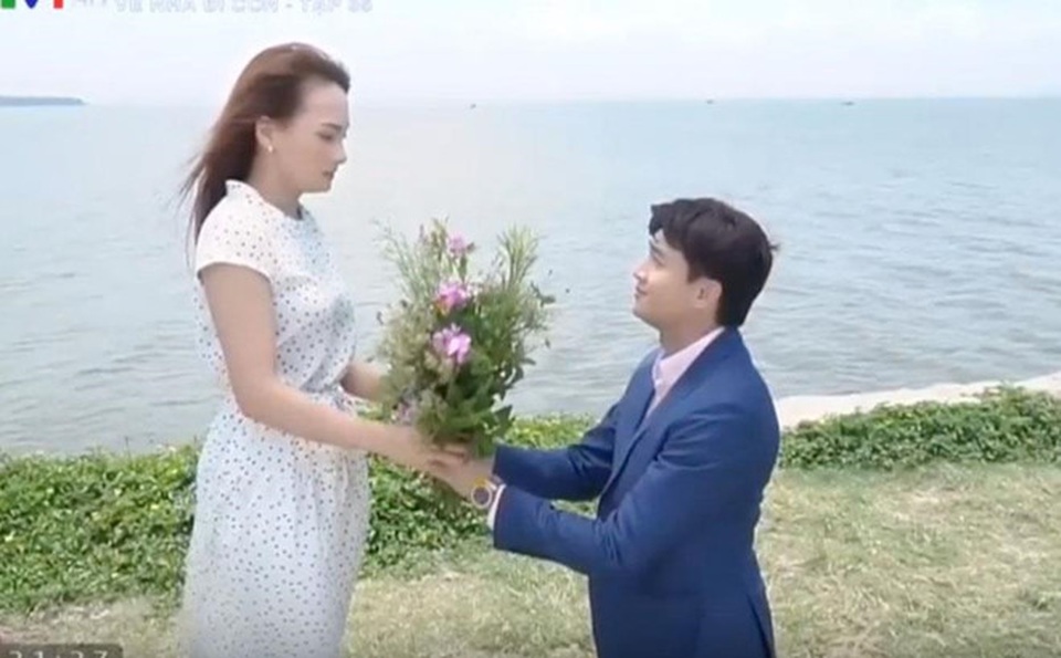 “Về nhà đi con”: Kết phim có hậu nhưng màn cầu hôn Vũ - Thư vẫn bị chê - 2 “Về nhà đi con”: Kết phim có hậu nhưng màn cầu hôn Vũ - Thư vẫn bị chê - 2