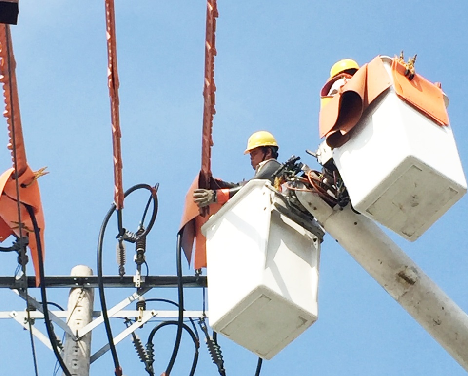 Đảm bảo cung cấp điện phục vụ Lễ 2/9 - 1 Đảm bảo cung cấp điện phục vụ Lễ 2/9 - 1