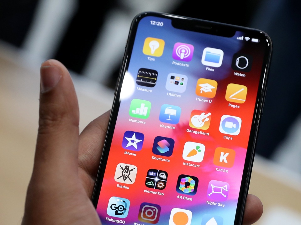 Apple ra mắt iPhone mới dành riêng cho ... hacker - 1 Apple ra mắt iPhone mới dành riêng cho ... hacker - 1