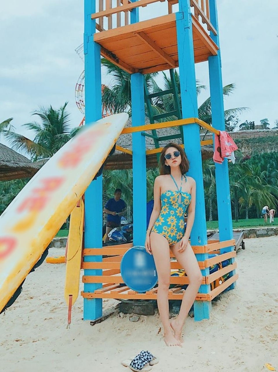 Nối tiếp Kiều Thanh, “hot girl World Cup” mạnh miệng phát ngôn “sốc” về người thứ 3 - 7 Nối tiếp Kiều Thanh, “hot girl World Cup” mạnh miệng phát ngôn “sốc” về người thứ 3 - 7
