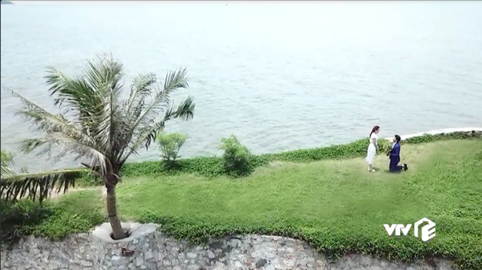 “Về nhà đi con”: Kết phim có hậu nhưng màn cầu hôn Vũ - Thư vẫn bị chê - 3 “Về nhà đi con”: Kết phim có hậu nhưng màn cầu hôn Vũ - Thư vẫn bị chê - 3