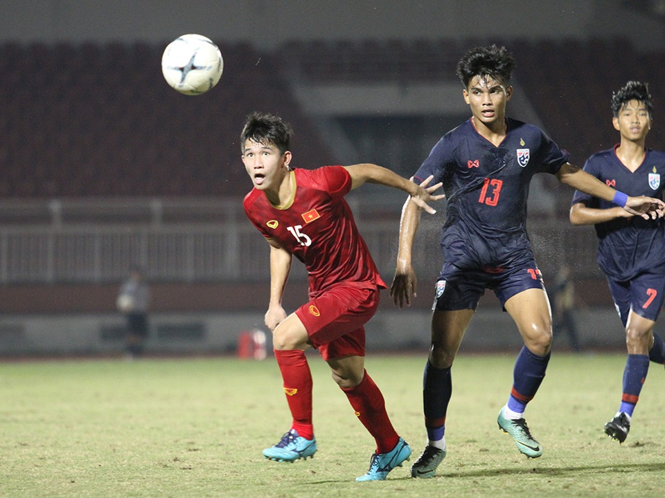 Những khoảnh khắc U18 Việt Nam bất lực trước U18 Thái Lan đã bị loại - 14 Những khoảnh khắc U18 Việt Nam bất lực trước U18 Thái Lan đã bị loại - 14