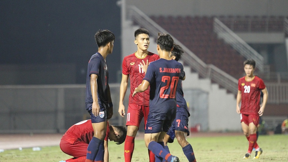 Hòa U18 Thái Lan, U18 Việt Nam mong manh cơ hội đi tiếp - 12 Hòa U18 Thái Lan, U18 Việt Nam mong manh cơ hội đi tiếp - 12