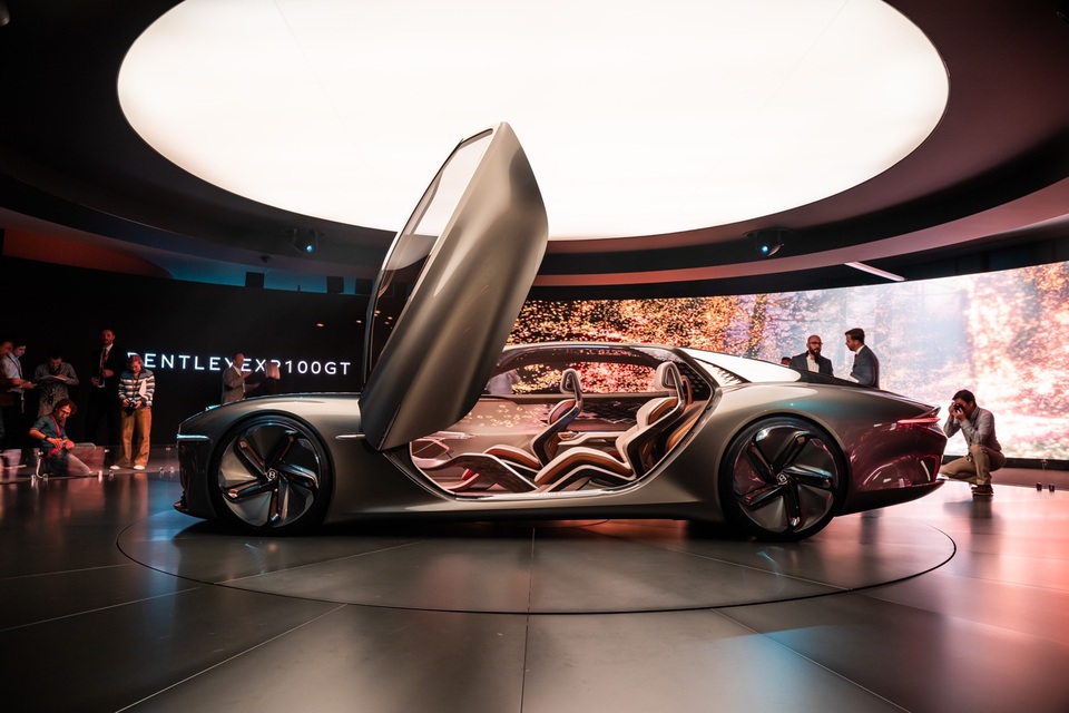 Bentley đồng hành cùng Forbes Business Forum 2019 - 2 Bentley đồng hành cùng Forbes Business Forum 2019 - 2