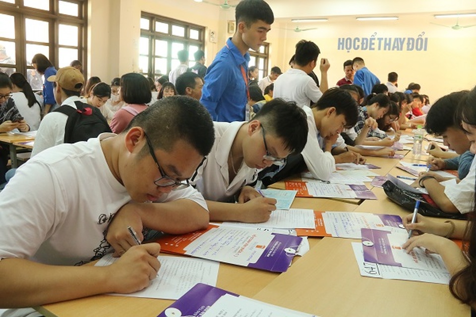 17h ngày 15/8 kết thúc xét tuyển đợt 1: Còn nhiều thí sinh chưa xác nhận nhập học! - 1 17h ngày 15/8 kết thúc xét tuyển đợt 1: Còn nhiều thí sinh chưa xác nhận nhập học! - 1