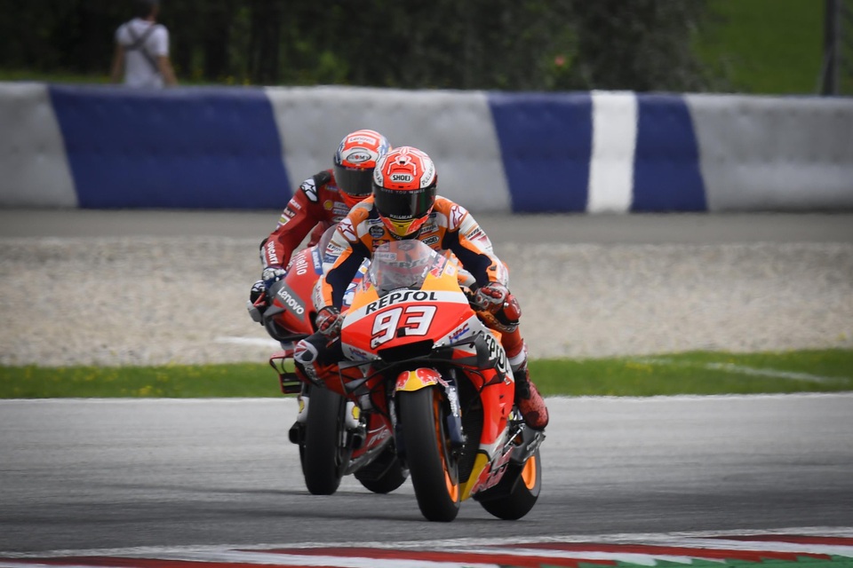 Chặng 11 MotoGP 2019: Dovizioso có chiến thắng nghẹt thở trước Marquez - 4 Chặng 11 MotoGP 2019: Dovizioso có chiến thắng nghẹt thở trước Marquez - 4
