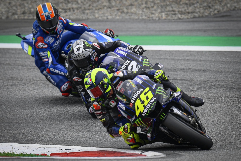 Chặng 11 MotoGP 2019: Dovizioso có chiến thắng nghẹt thở trước Marquez - 10 Chặng 11 MotoGP 2019: Dovizioso có chiến thắng nghẹt thở trước Marquez - 10