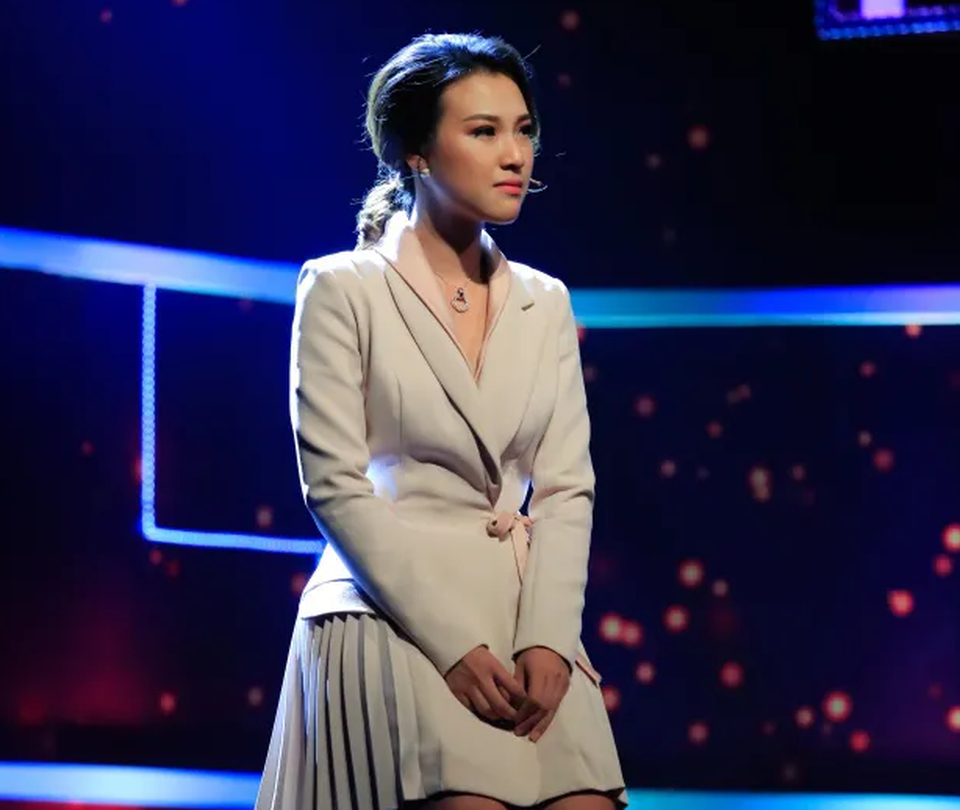 Đôi tri kỉ Hoàng Oanh - Ái Phương thừa nhận dại khờ trong chuyện tình cảm - 4 Đôi tri kỉ Hoàng Oanh - Ái Phương thừa nhận dại khờ trong chuyện tình cảm - 4