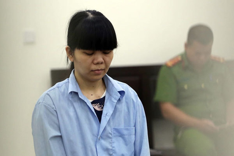 Khoác áo thiện tâm, lừa hơn 18 tỷ của ca sĩ, đại gia và người tu hành - 1 Khoác áo thiện tâm, lừa hơn 18 tỷ của ca sĩ, đại gia và người tu hành - 1