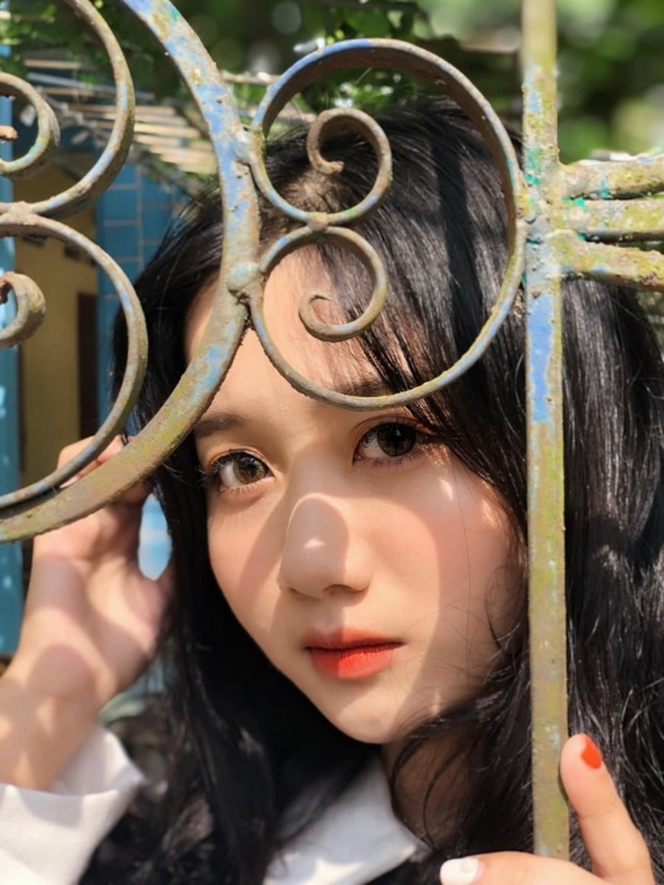 Nữ sinh Lào Cai xinh đẹp, được ví như “thiên thần ảnh thẻ” - 10