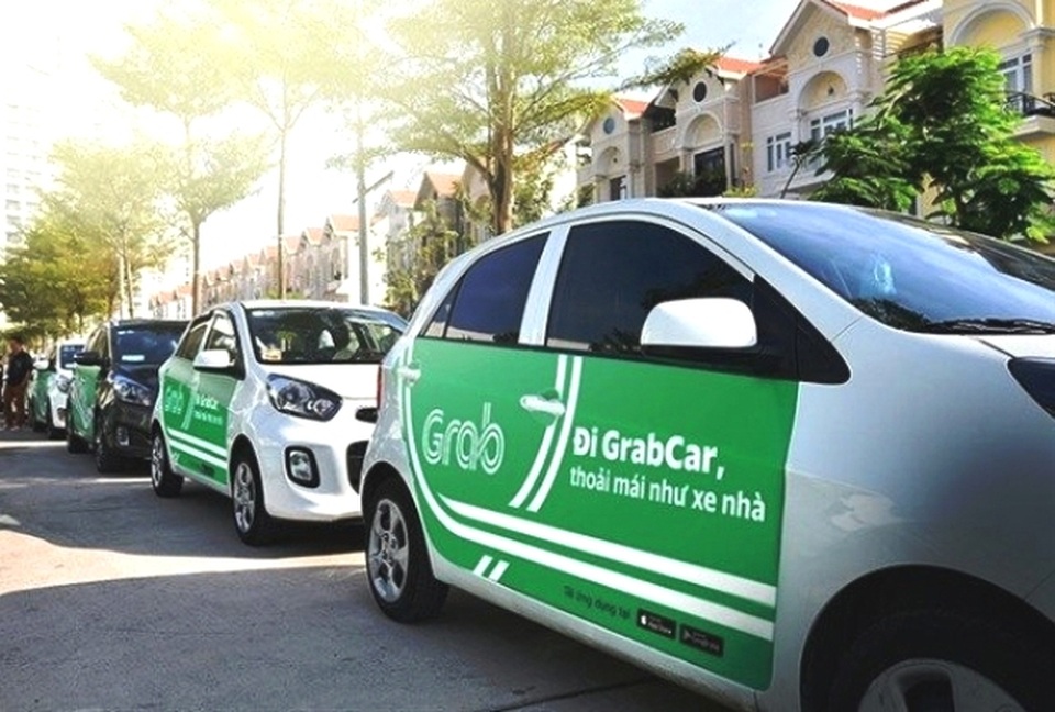 Grab “cổ vũ” taxi truyền thống kinh doanh bằng xe hợp đồng điện tử? - 2 Grab “cổ vũ” taxi truyền thống kinh doanh bằng xe hợp đồng điện tử? - 2