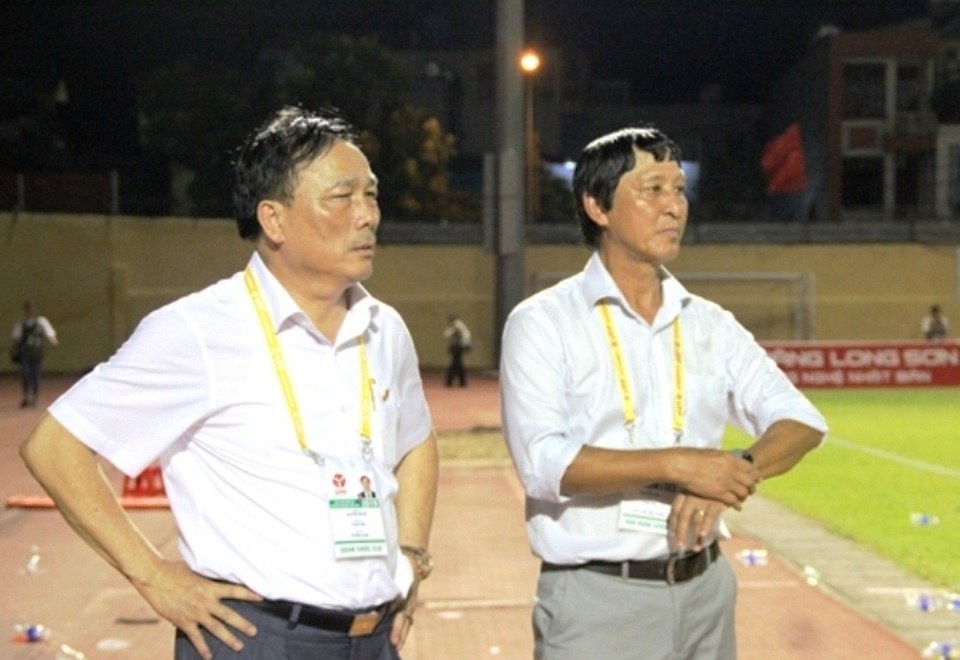 HLV Vũ Quang Bảo chia tay CLB Thanh Hóa sau 7 vòng đấu V-League 2019 - 1 HLV Vũ Quang Bảo chia tay CLB Thanh Hóa sau 7 vòng đấu V-League 2019 - 1