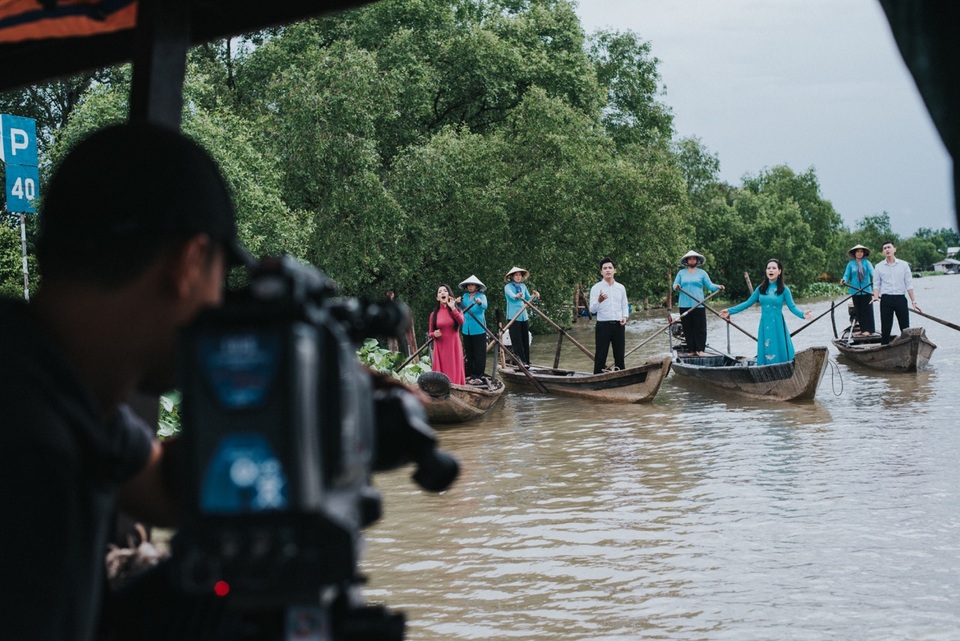 Nhạc sĩ Nguyễn Quang đi từ Nam ra Bắc chỉ để dựng 1 bài hát - 4