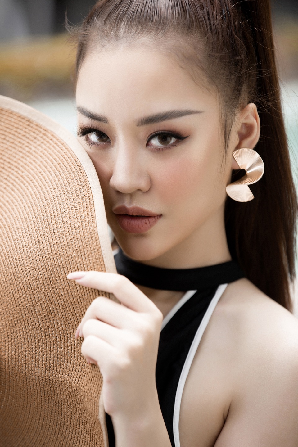 Người đẹp được yêu thích nhất Hoa hậu Thế giới Việt Nam bốc lửa với bikini - 1