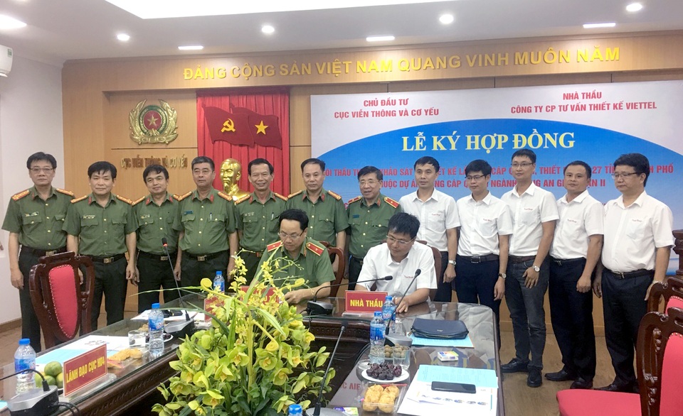 Viettel trúng thầu xây dựng dự án mạng cáp quang lớn nhất cho Bộ Công an - 3 Viettel trúng thầu xây dựng dự án mạng cáp quang lớn nhất cho Bộ Công an - 3