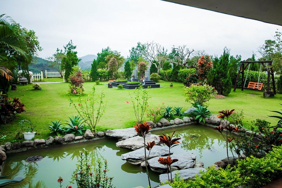 Lăng mộ ở Lạc Hồng Viên “sốt giá” mùa Vu Lan - 5 Lăng mộ ở Lạc Hồng Viên “sốt giá” mùa Vu Lan - 5