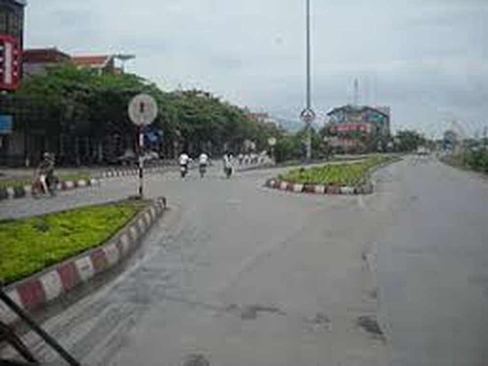 Động đất ở Quảng Ninh khiến nhà cửa rung lắc - 1 Động đất ở Quảng Ninh khiến nhà cửa rung lắc - 1