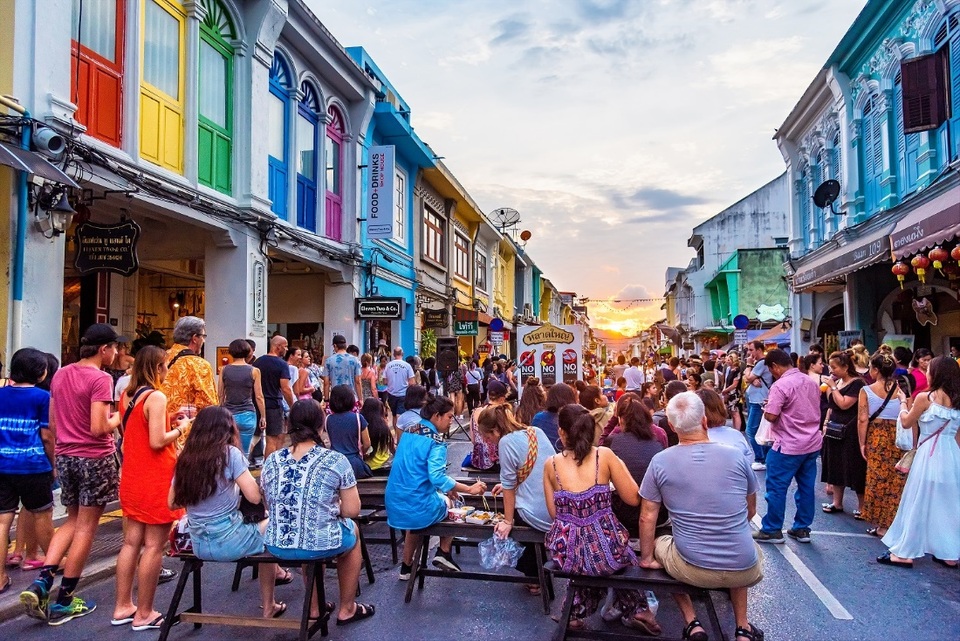 Tăng chi tiêu du khách, Hạ Long đã có quân bài chiến lược - 1 Tăng chi tiêu du khách, Hạ Long đã có quân bài chiến lược - 1
