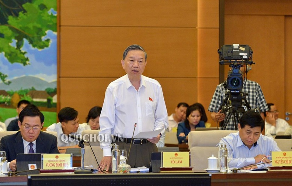 Bộ trưởng Tô Lâm: Chưa phát hiện công an bảo kê cho tín dụng đen - 1 Bộ trưởng Tô Lâm: Chưa phát hiện công an bảo kê cho tín dụng đen - 1